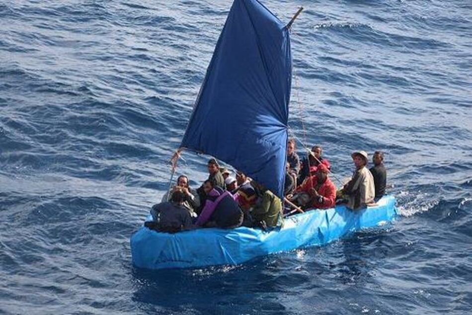 Estados Unidos devuelve a Cuba 68 migrantes irregulares interceptados en el mar