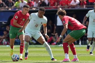 Francia vence 2-0 a Marruecos y avanza a semifinales del Mundial 2026