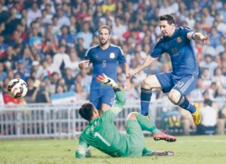 Argentina goleó 7-0 a la débil Hong Kong