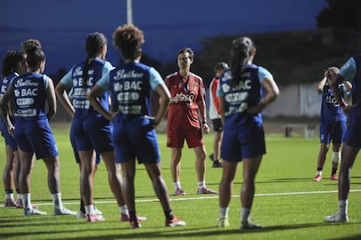 Toña Is convoca a 23 jugadoras para amistosos ante Nueva Zelanda