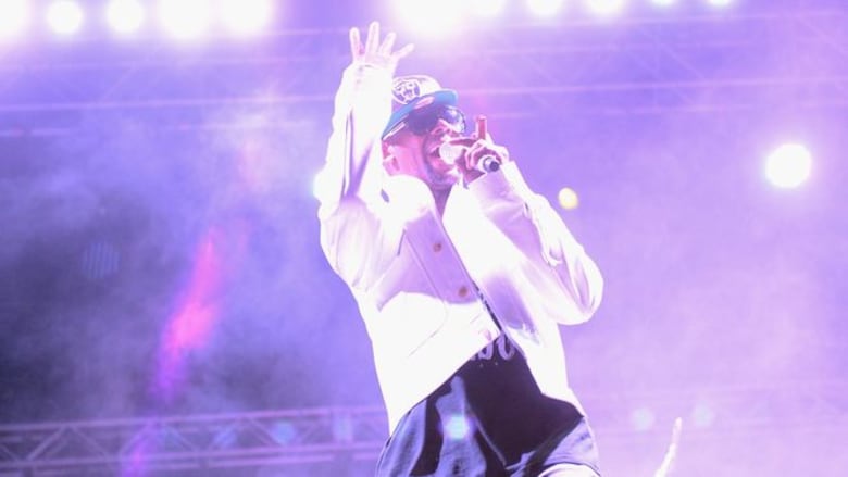 El cantante R. Kelly y Sony Music ponen fin a su relación