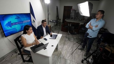 Periodistas nicaragüenses rompen cerco informativo desde el exilio en Costa Rica