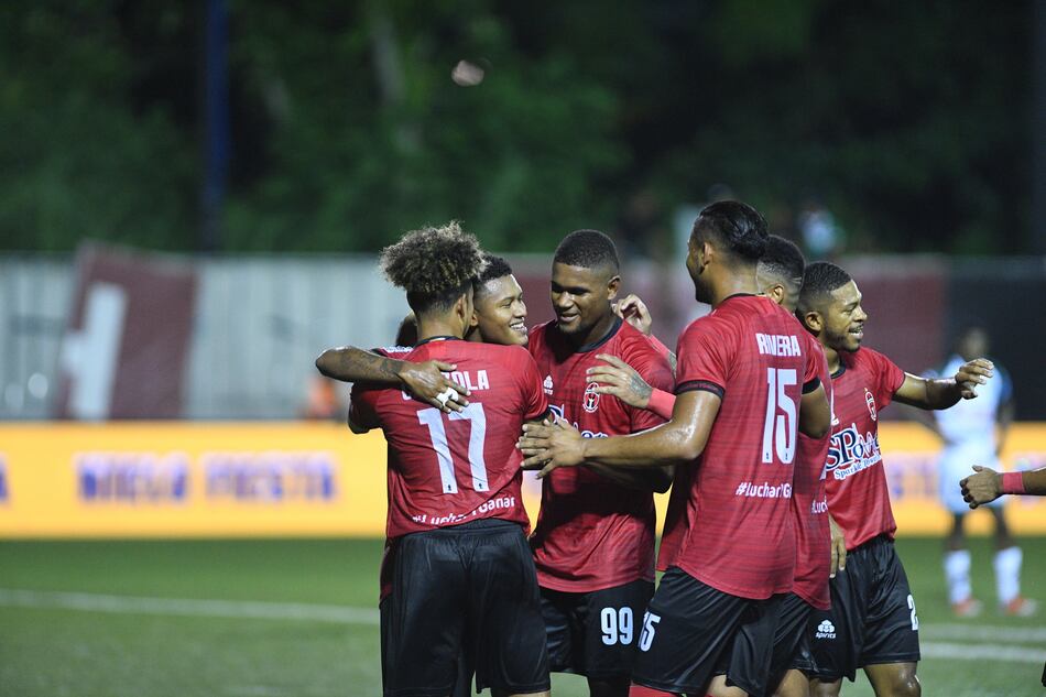 David Dóniga debutó a lo grande con el Sporting