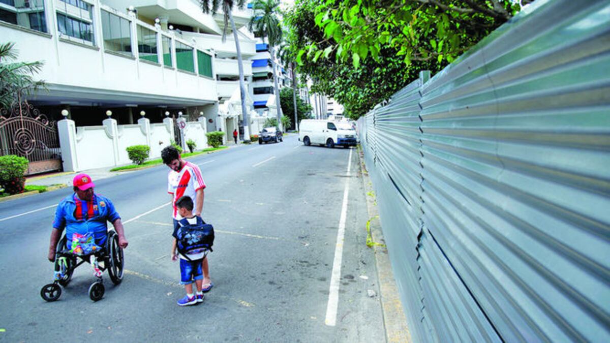 PELIGRO EN LA CALLE