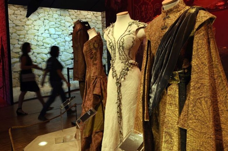 'Juego de Tronos': La batalla por el Trono de Hierro se toma París