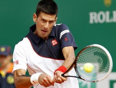 Djokovic avanza en el Masters de Montecarlo