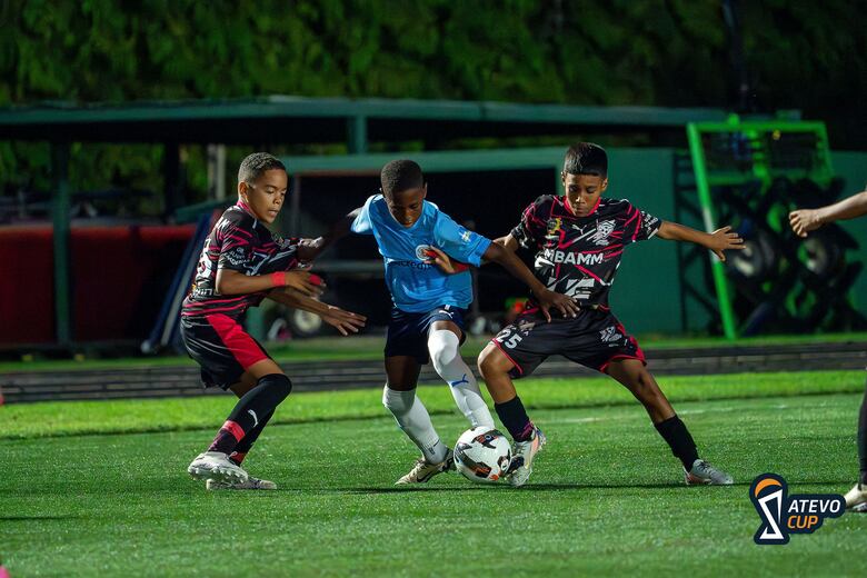 Goles y grandes actuaciones marcan la segunda y tercera fecha de la Atevo Cup