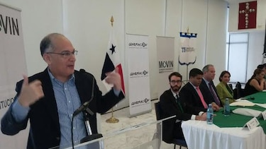 150 jóvenes debaten propuestas para combatir la corrupción