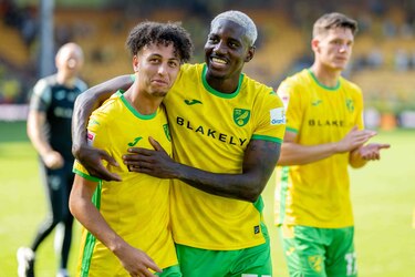 José Córdoba apunta a regresar al campo con el Norwich City FC
