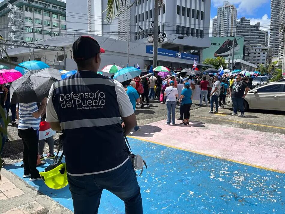 La Defensoría advierte que los menores de edad no deben estar en las protestas