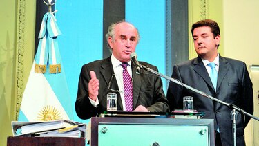 Piden prisión para exjefe de inteligencia