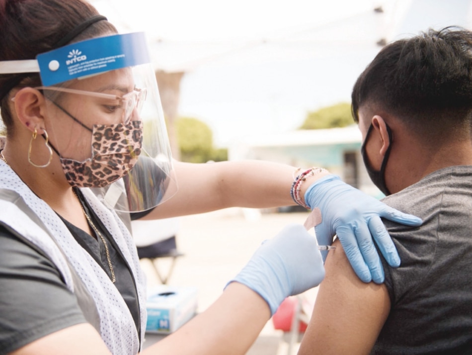 Avanzan estudios de vacunas para niños; consideran ‘impostergable’ retorno a las aulas