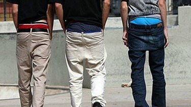 Poblado de Carolina del Sur prohíbe pantalones a media cadera