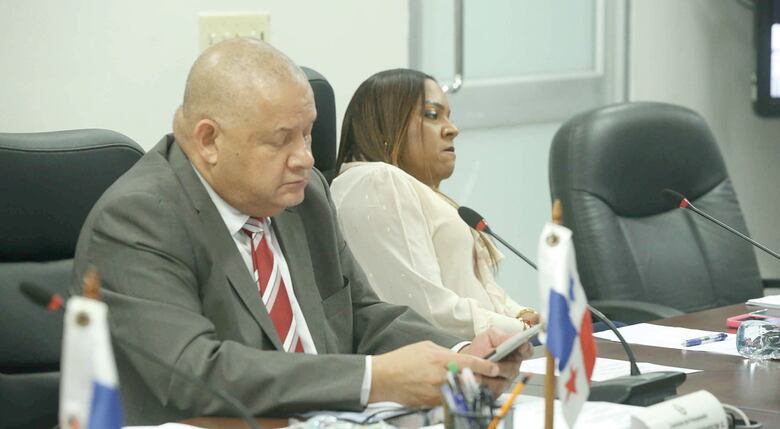 Comisión da luz verde al presupuesto de $30,690.4 millones