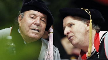 Julio Iglesias, doctor 'honoris causa' por Berklee
