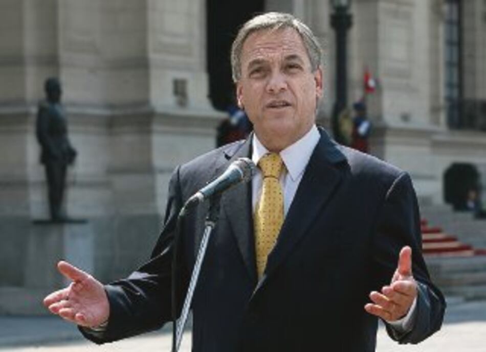 Indultos complican gestión de Piñera