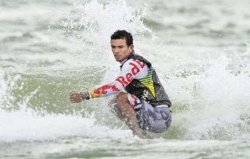 Pereira conquistó las olas del Pacífico