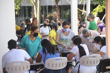 En Centennial y Bella Vista habilitan puntos transitorios para la toma de hisopados