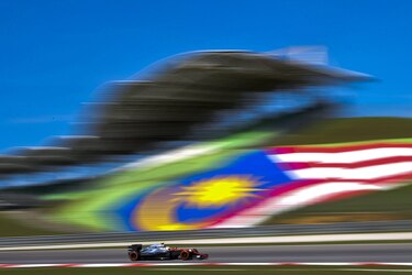 Malasia acogerá el gran premio de Fórmula Uno que se suspendió en Baréin por la guerra