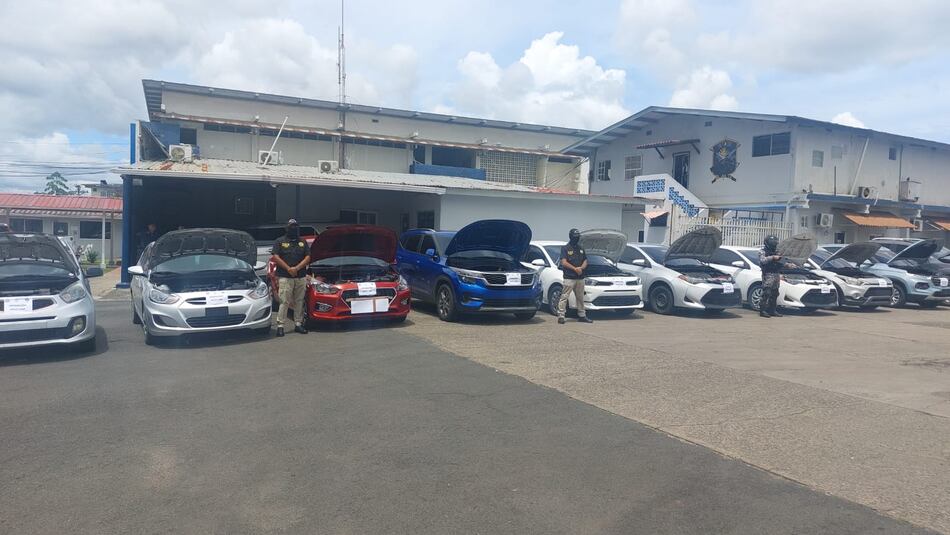 Once vehículos con documentación falsa fueron recuperados en la operación ‘West Car’