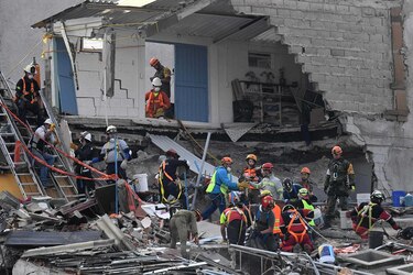 Habilitan centros de acopio en Panamá para ayudar a afectados en México y Puerto Rico