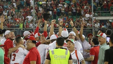 Chiriquí logra histórico pase a la final del béisbol mayor