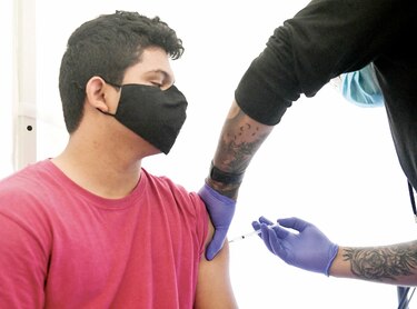 Menores de 12 a 15 años podrán vacunarse en Estados Unidos