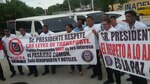 Transportistas del sector turismo protestan contra Uber