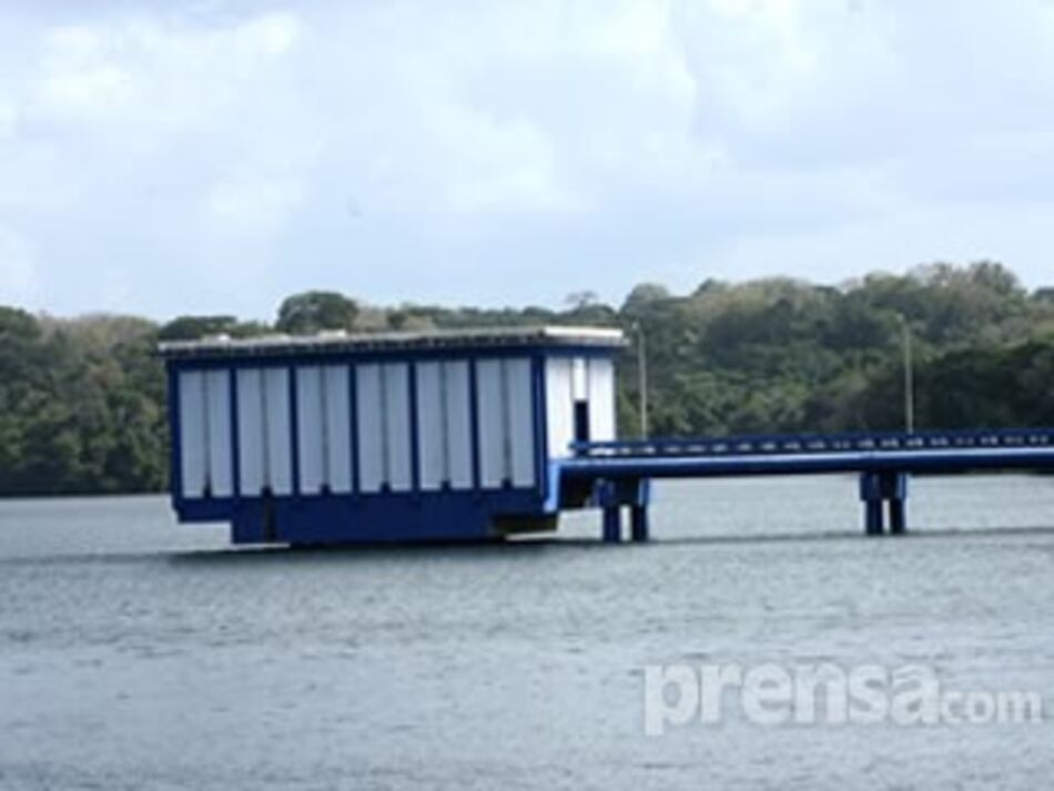 Panamá este, Chiriquí y Azuero, áreas críticas para distribuir agua