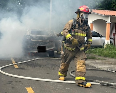 Bomberos registran 107 vehículos incendiados en lo que va de 2026