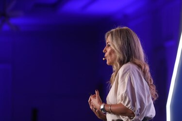 El reto de incentivar el empleo juvenil y la formación del capital humano