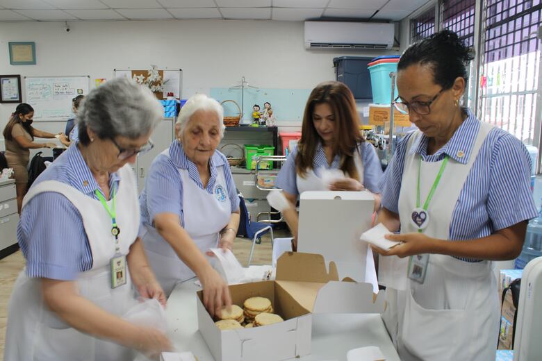 Amor, ayuda y consuelo; el viaje de las voluntarias del Hospital del Niño