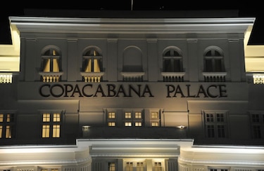 Copacabana Palace reabre después de 4 meses de cierre