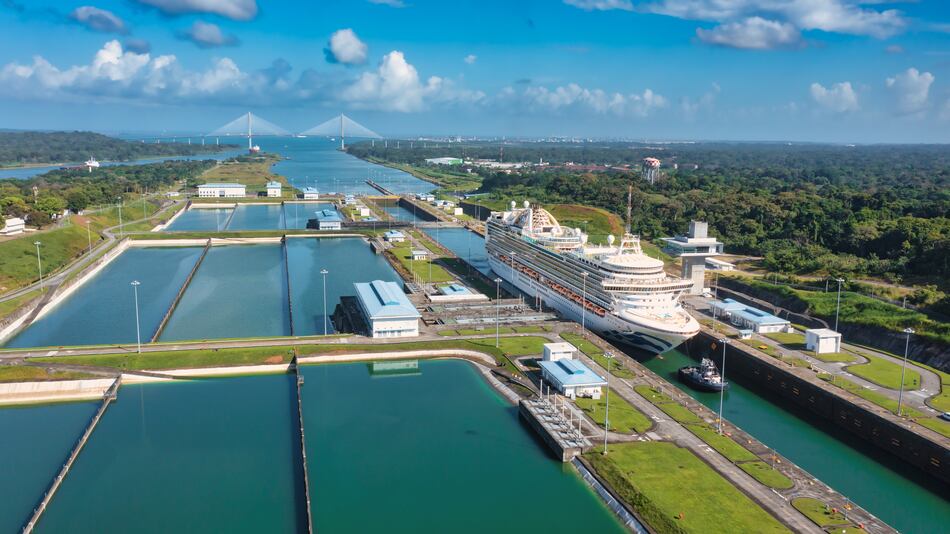 El Canal de Panamá registra ingresos por $5,705 millones; 14.4% más que el periodo anterior