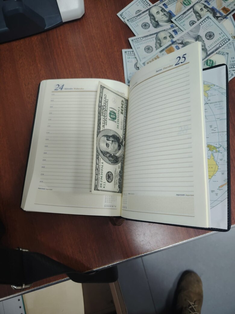 Aduanas retiene más de $15 mil por falsa declaración en el Aeropuerto Panamá Pacífico