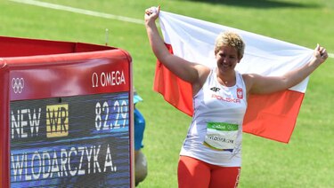 Anita Wlodarczyk bate el récord del mundo de martillo