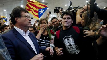Prisión para nueve integrantes del gobierno catalán cesado