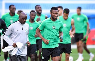 Nigeria intenta retirar a Lionel Messi