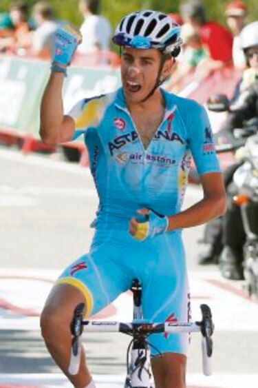 Fabio Aru se lleva etapa en triste jornada