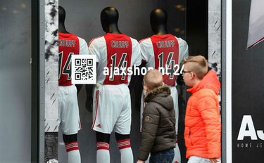 Figuras del fútbol mundial reaccionan tras la muerte de Johan Cruyff