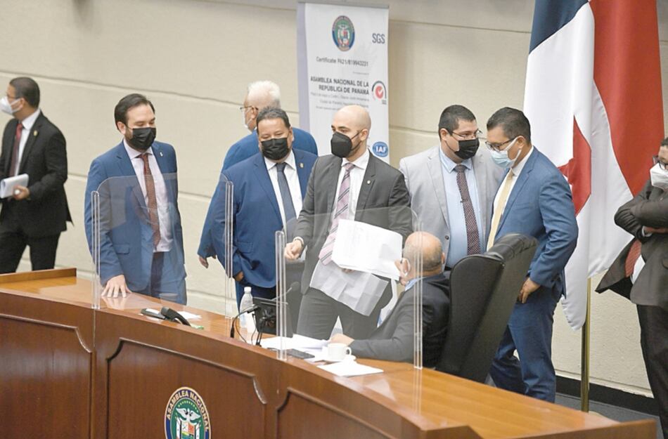 Cámara de Comercio tilda de opaco el debate de las reformas y critica el rol del Tribunal Electoral