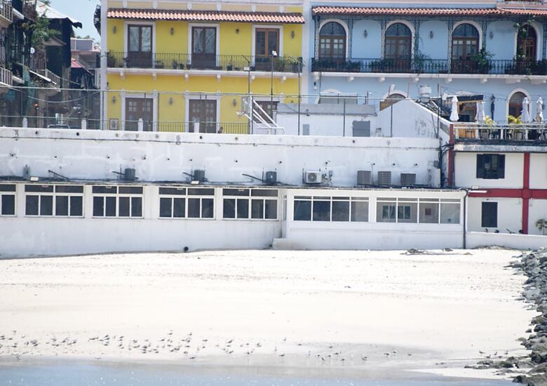 Entidades burlan normativa del Casco Antiguo