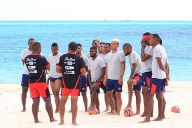 Técnico Jorge González tiene bien estudiado a Bahamas