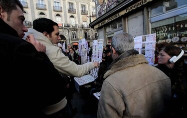 El número 13 mil 437, premiado con el 'Gordo' de la lotería española