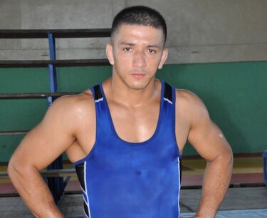 Alvis Almendra pierde en el Mundial de Lucha