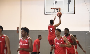 Selección de baloncesto cuenta con cuatro legionarios