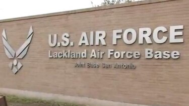 Video: Tiroteo en base aérea de Lackland, Texas; hay dos muertos