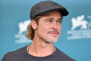 Brad Pitt acusa a Angelina Jolie de querer dañarlo al vender su parte de un viñedo a un magnate ruso