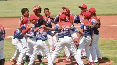 Panamá B y Colombia salen airosos en jornada inaugural