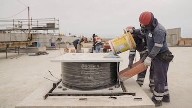 Qué puede aprender Venezuela de Chile y Japón y otros países sobre los edificios resistentes a los terremotos que colocan "sobre patines"